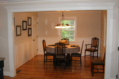 Raised Panel Dining Room Wainscoting