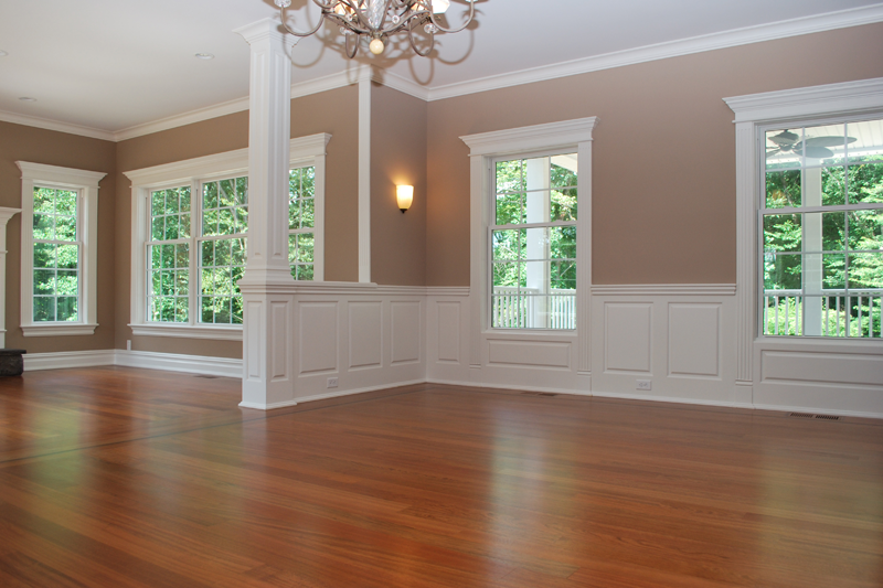 Raised_Panel_Wainscoting_Dinning_Room